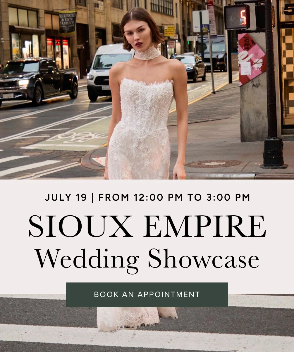 Model wearing bridal dress, sioux empire wedding showcase mobile banner